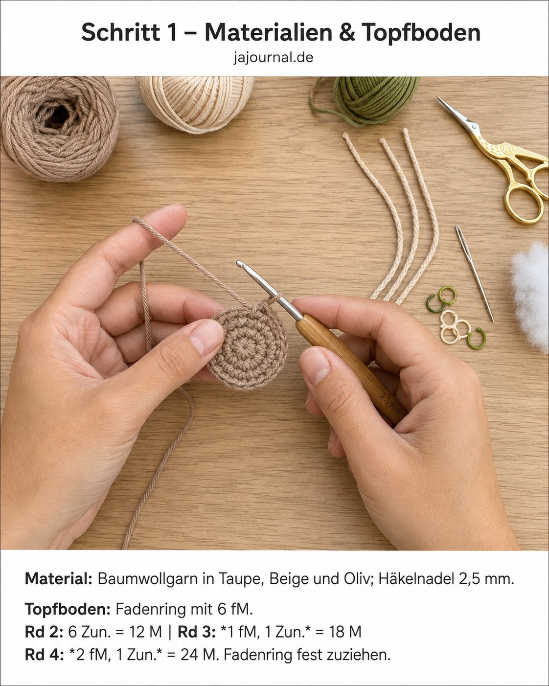 Hände häkeln den runden Topfboden für den Mini Pothos häkeln mit Baumwollgarn und Häkelnadel 2,5 mm