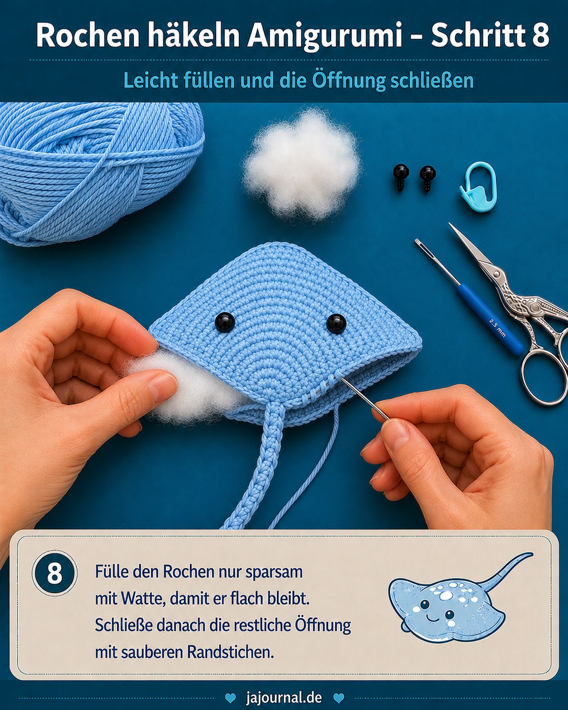 Der Rochen wird sparsam gefüllt, damit die flache Form beim Häkeln erhalten bleibt